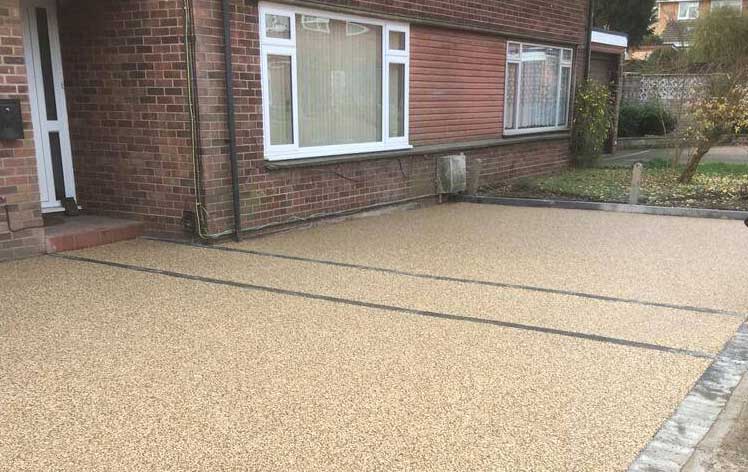 toms tree and landscape resing driveways experts in essex